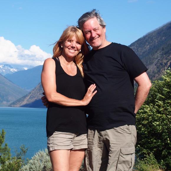 Meet your Posher, Sandy - Picture 1 of 1